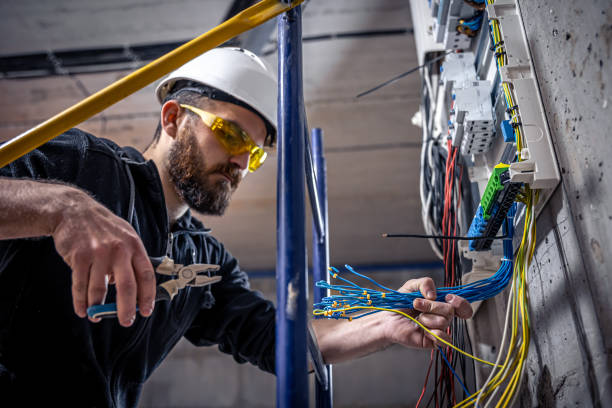 Best Local Electrician Companies  in Belleville, KS