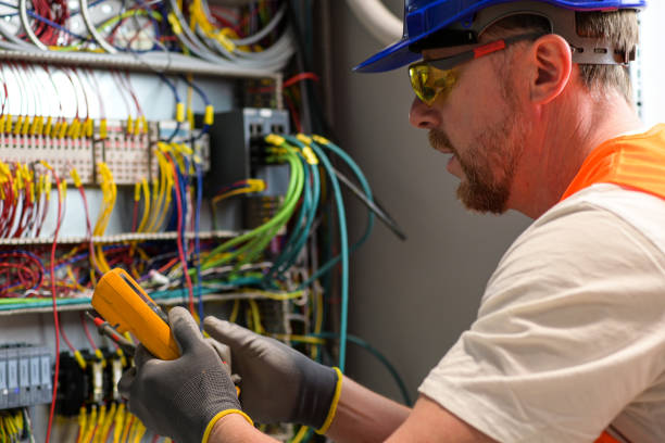 Best Affordable Emergency Electrician  in Belleville, KS